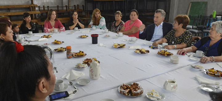 Encuentro con mujeres voluntarias