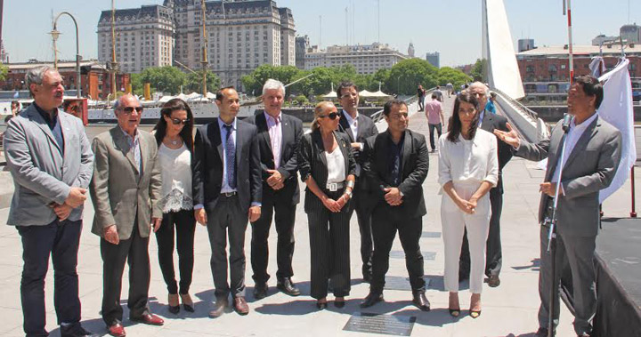 Festejaron los 15 años del Puente de la Mujer