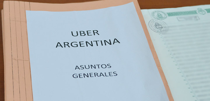 Allanan oficinas de UBER