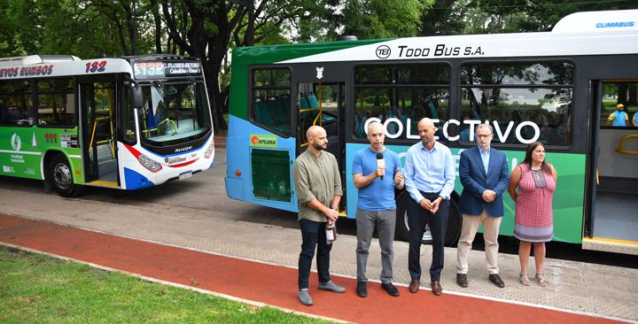 Colectivos con biodiesel