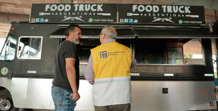 Comenzaron las habilitaciones a los Food Trucks