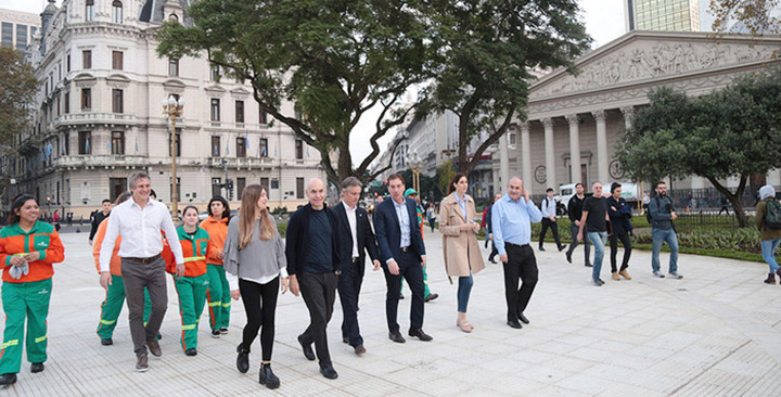 Renovaron la Plaza de Mayo