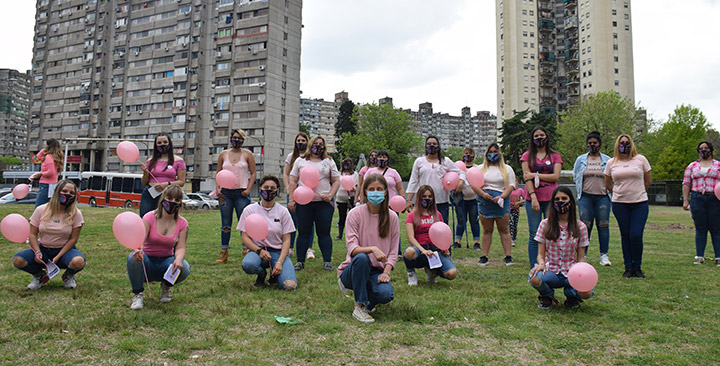 Realizan mamografías gratuitas