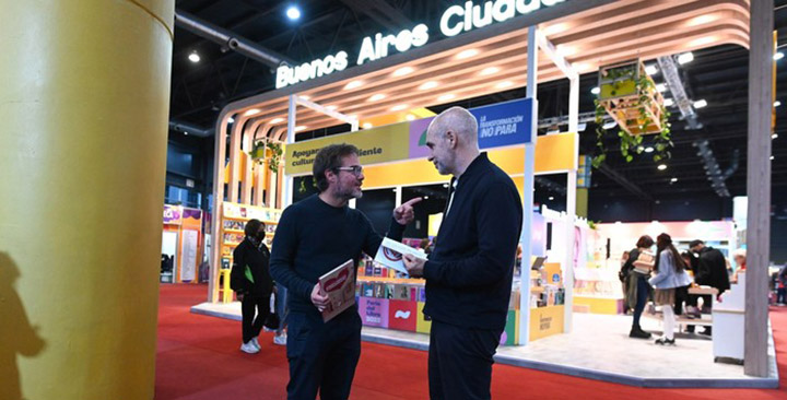 Rodríguez Larreta visitó la Feria del Libro