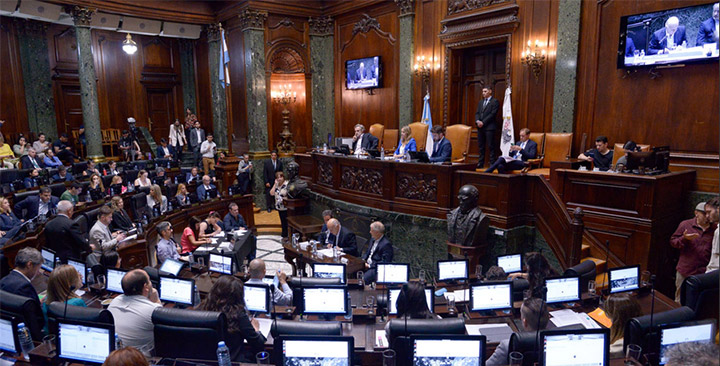 Grindetti en la Legislatura