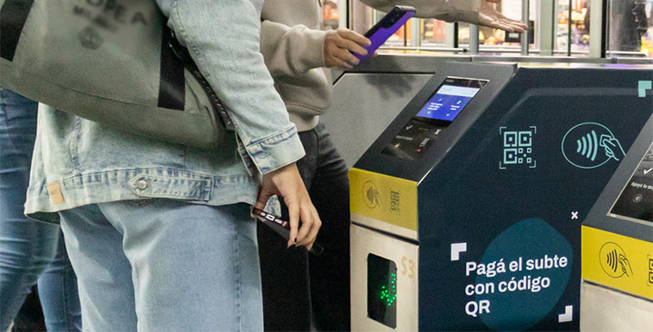 Pagar el subte con QR