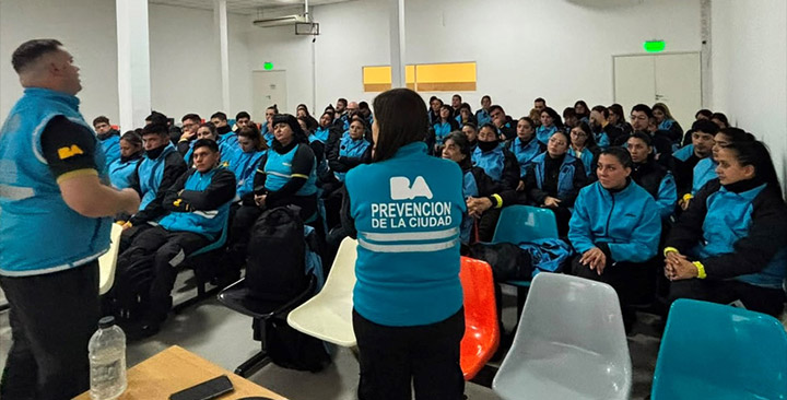 Forman Agentes de Prevención Forman Agentes de Prevención