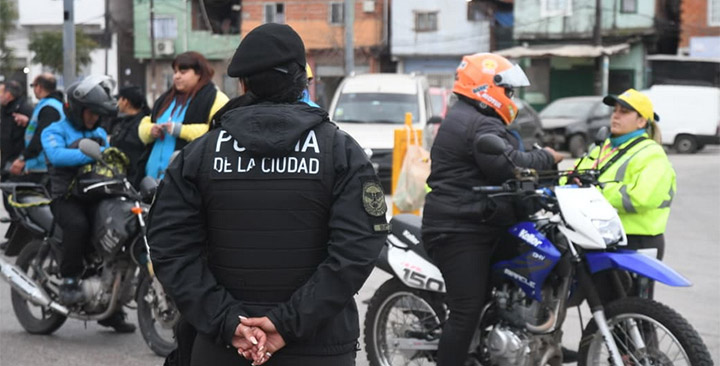 Secuestran casi 13 mil vehículos